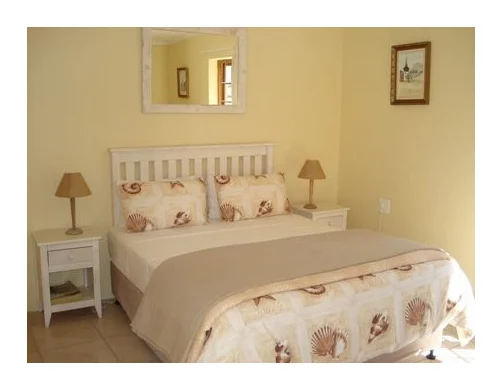 Falcon'sNest Bed and Breakfast logo