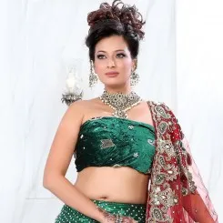 Buy Salwar Suits Online photo 2