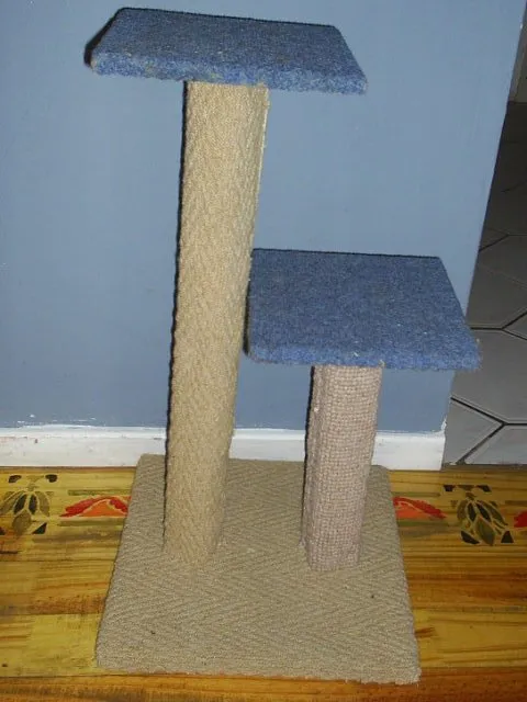 Kitty Kingdom Scratch Posts photo 2