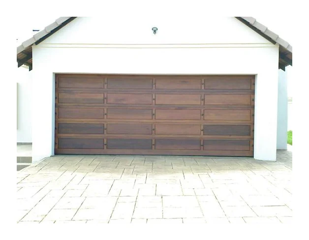 proudlygaragedoors logo