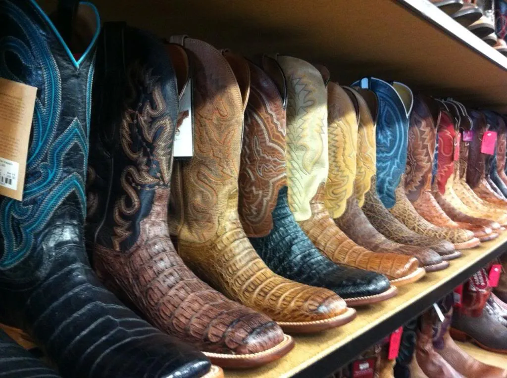 Lone Star Western & Casual photo 2