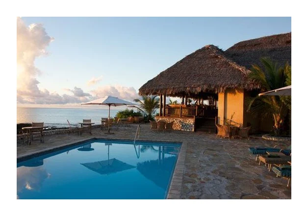 Medjumbe Island resort logo