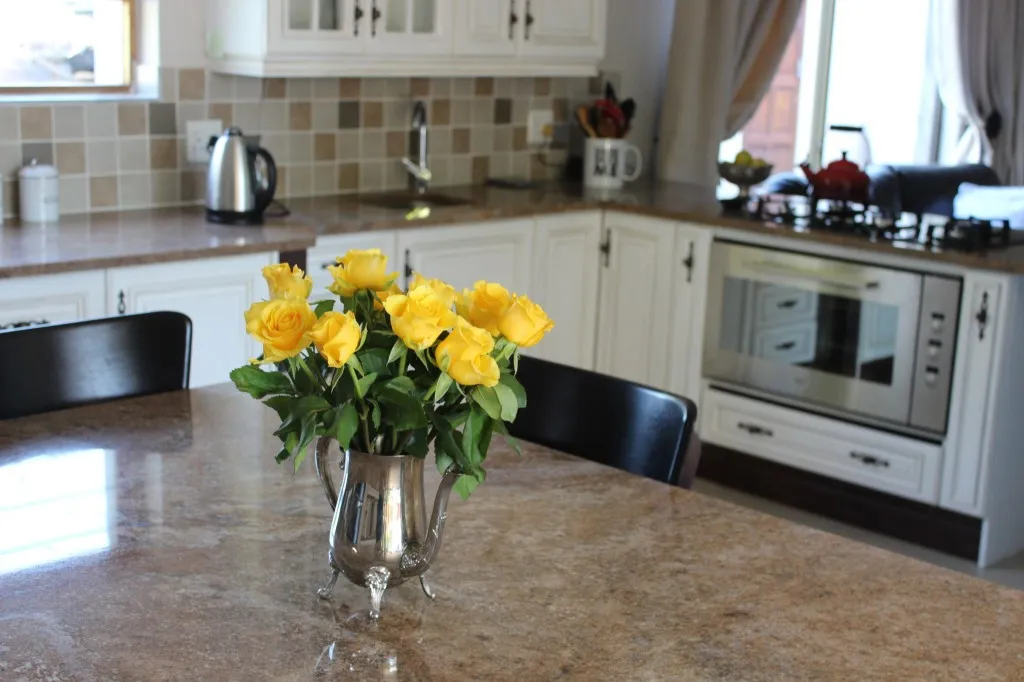 Jeanelle Granite photo 2