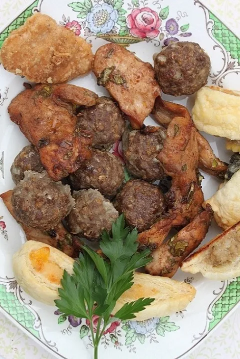 All Kinds of Delicious photo 3