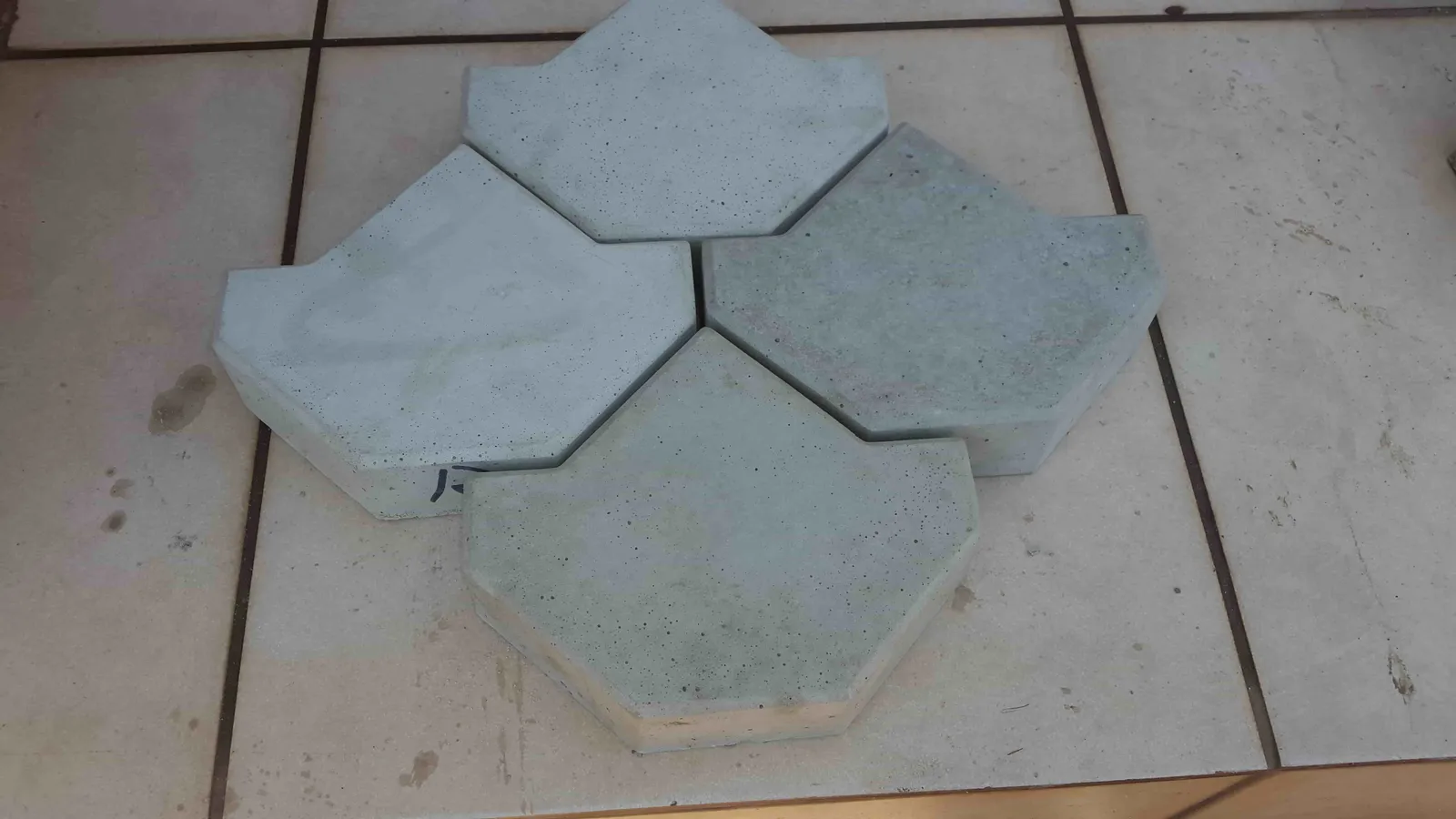 ANTI-DIRT photo 1