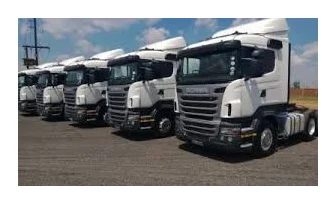 FURNITURE REMOVALS BY FLYBYTRANSPORT logo