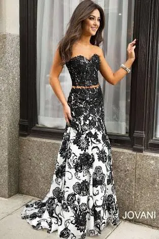 KGM wedding and ball gown boutique photo 4