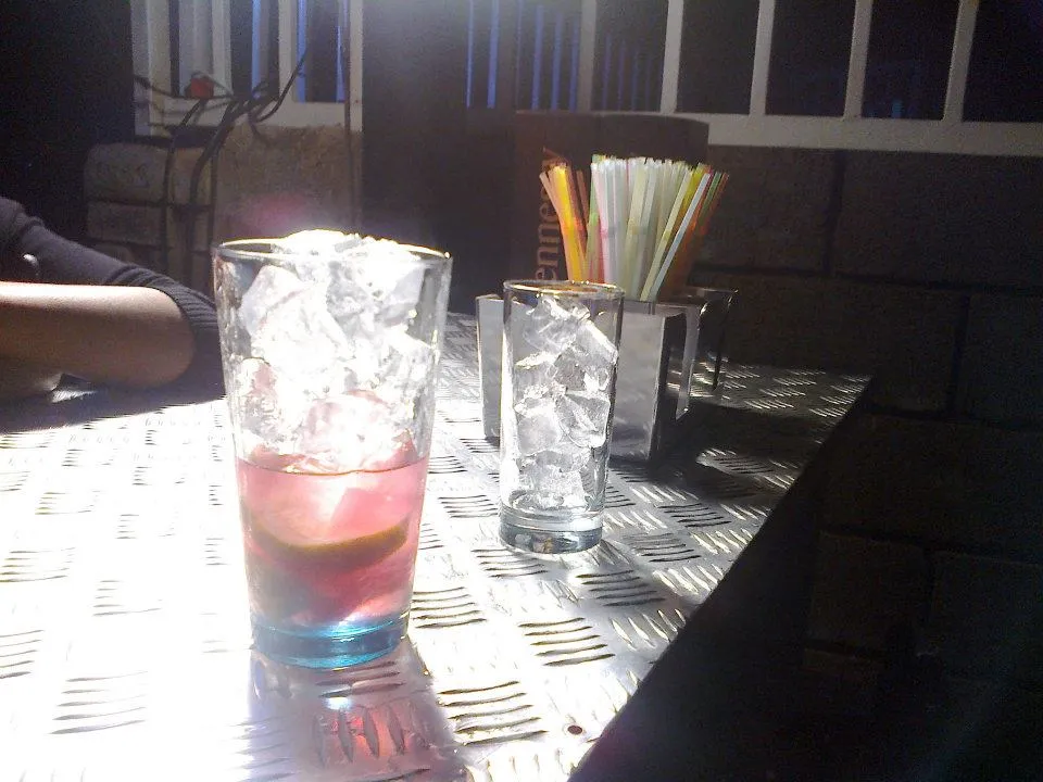 Drinks weather mobile bar photo 3