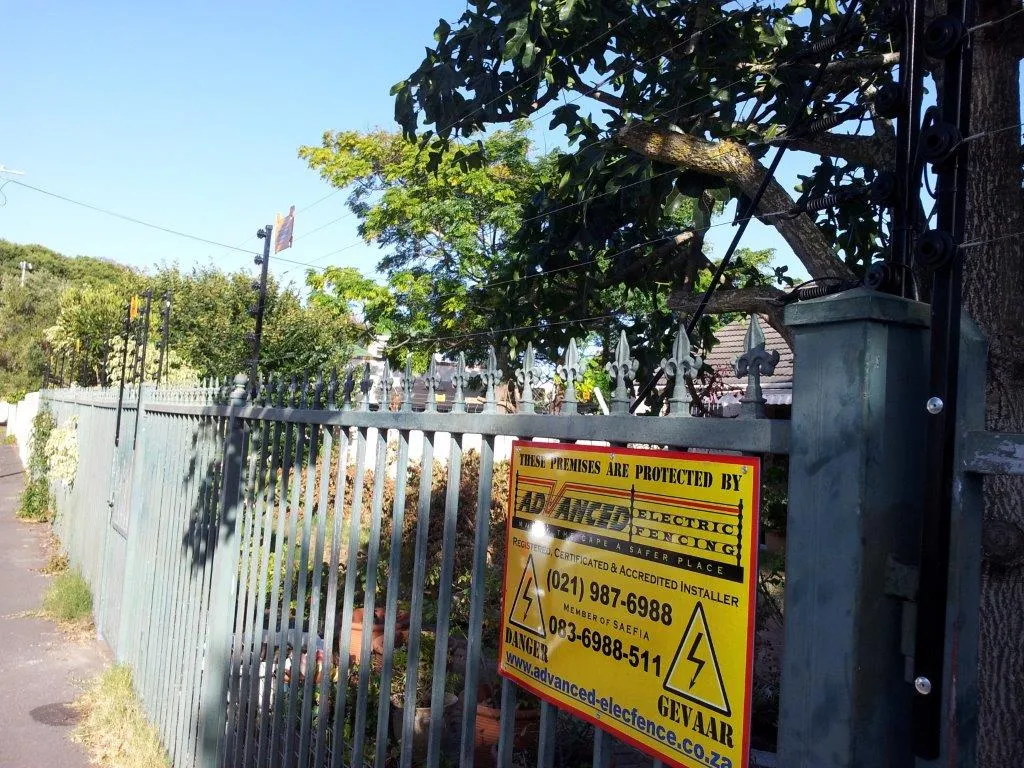 ADVANCED ELECTRIC FENCING photo 3