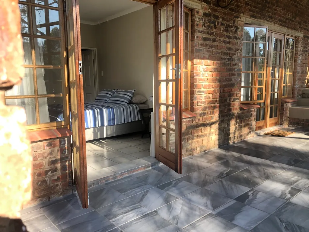 Thando's Guesthouse photo 3