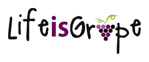 LIFE IS GRAPE logo