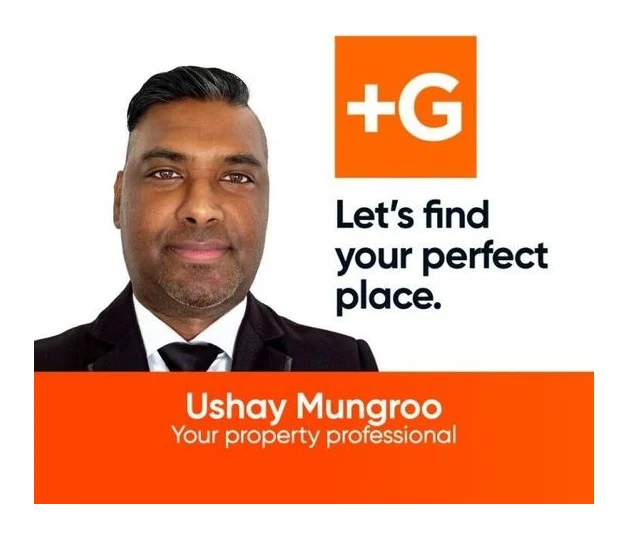 Ushay Mungroo logo